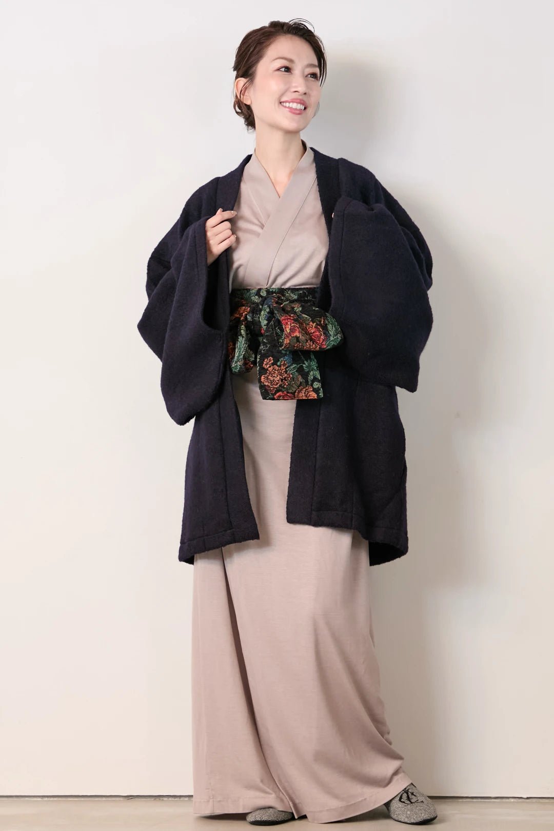 羽織ガウン(尾州ウール) - ネイビ - Haori Gown(Wool) - Navy - Nanafu|YUKATA Roomwear