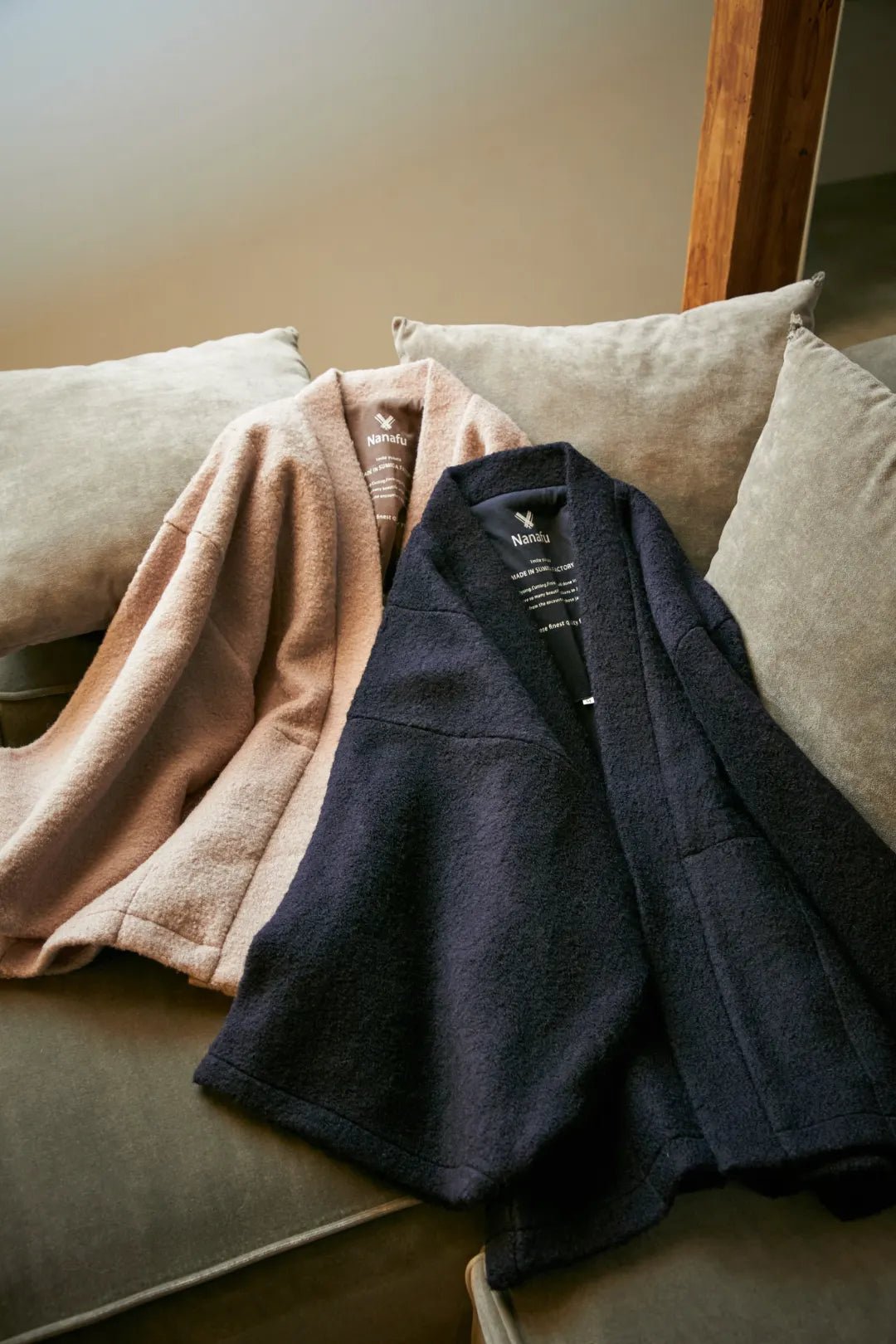 羽織ガウン(尾州ウール) - ネイビ - Haori Gown(Wool) - Navy - Nanafu|YUKATA Roomwear