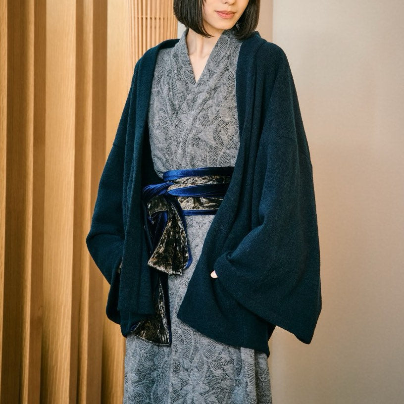 【デザイナーの服語り Vol.1】 「温かい服」の正体とは？素材と空気が織りなす、心地よい冬の過ごし方