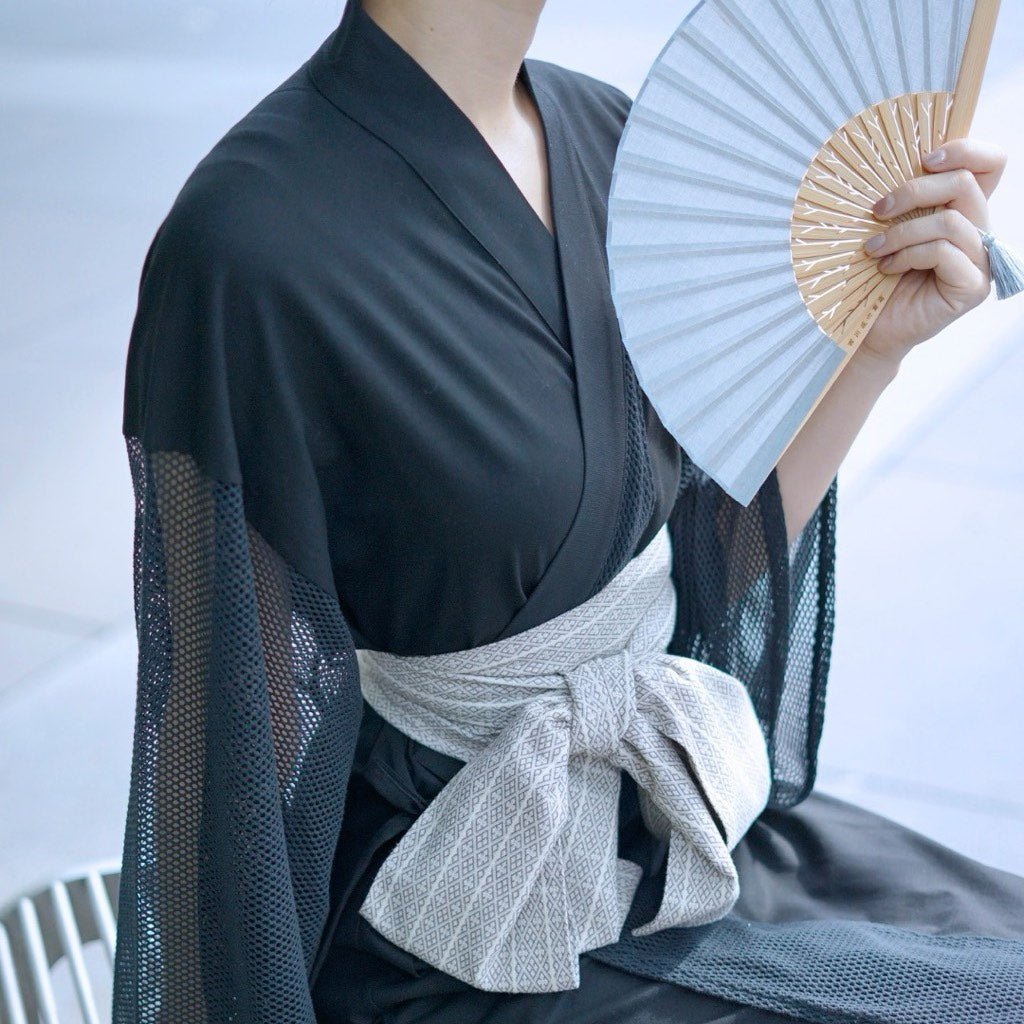 「暑いけど我慢」はサヨウナラ。 涼しさ・楽さ・美しさを諦めない、私を解き放つ特別なYUKATA - Nanafu｜YUKATA