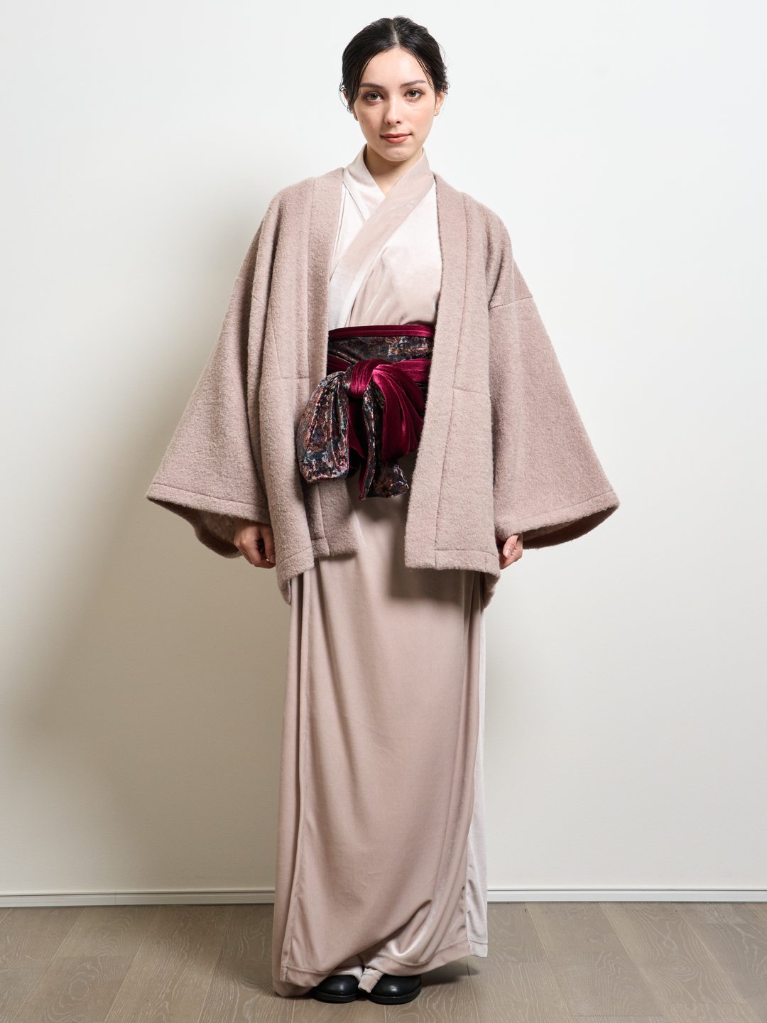 
                  
                    HAORI Wool (Mocha)
                  
                