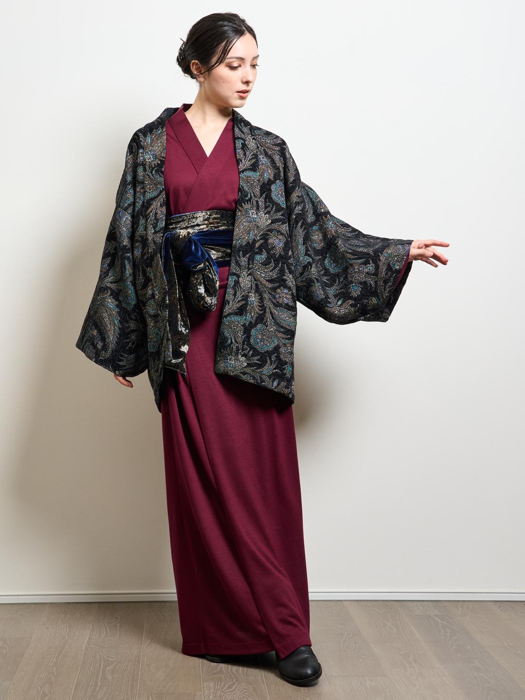 
                  
                    Yukata Roomwear Premium-Burgundy-
                  
                