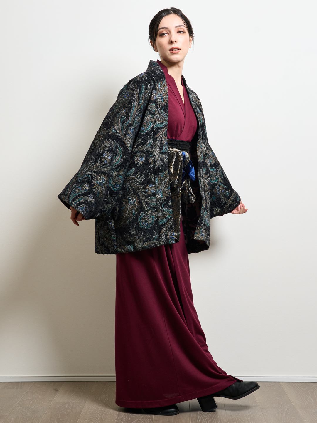 
                  
                    Yukata Roomwear Premium-Burgundy-
                  
                