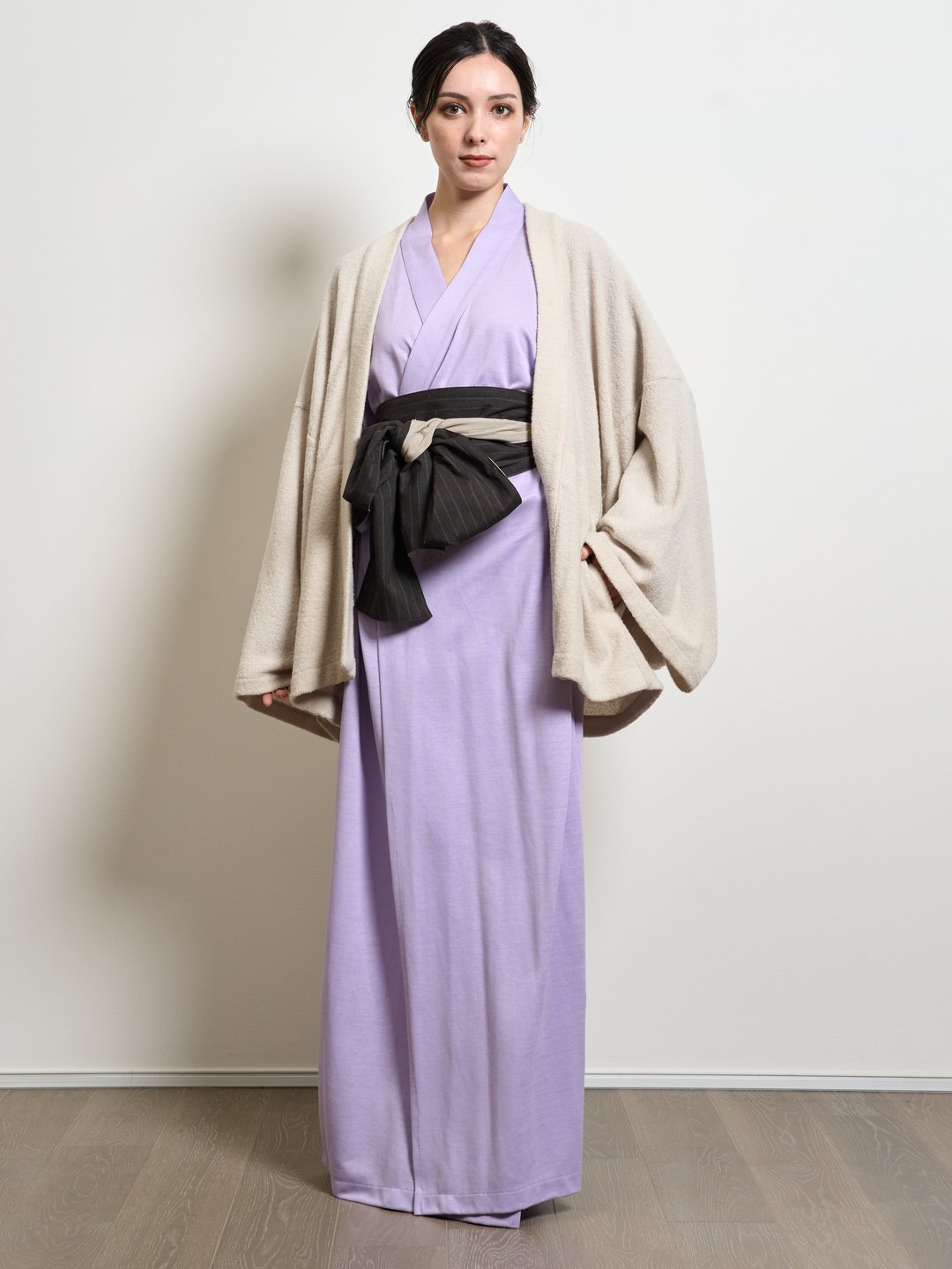 
                  
                    HAORI Cardigan Wool (White)
                  
                