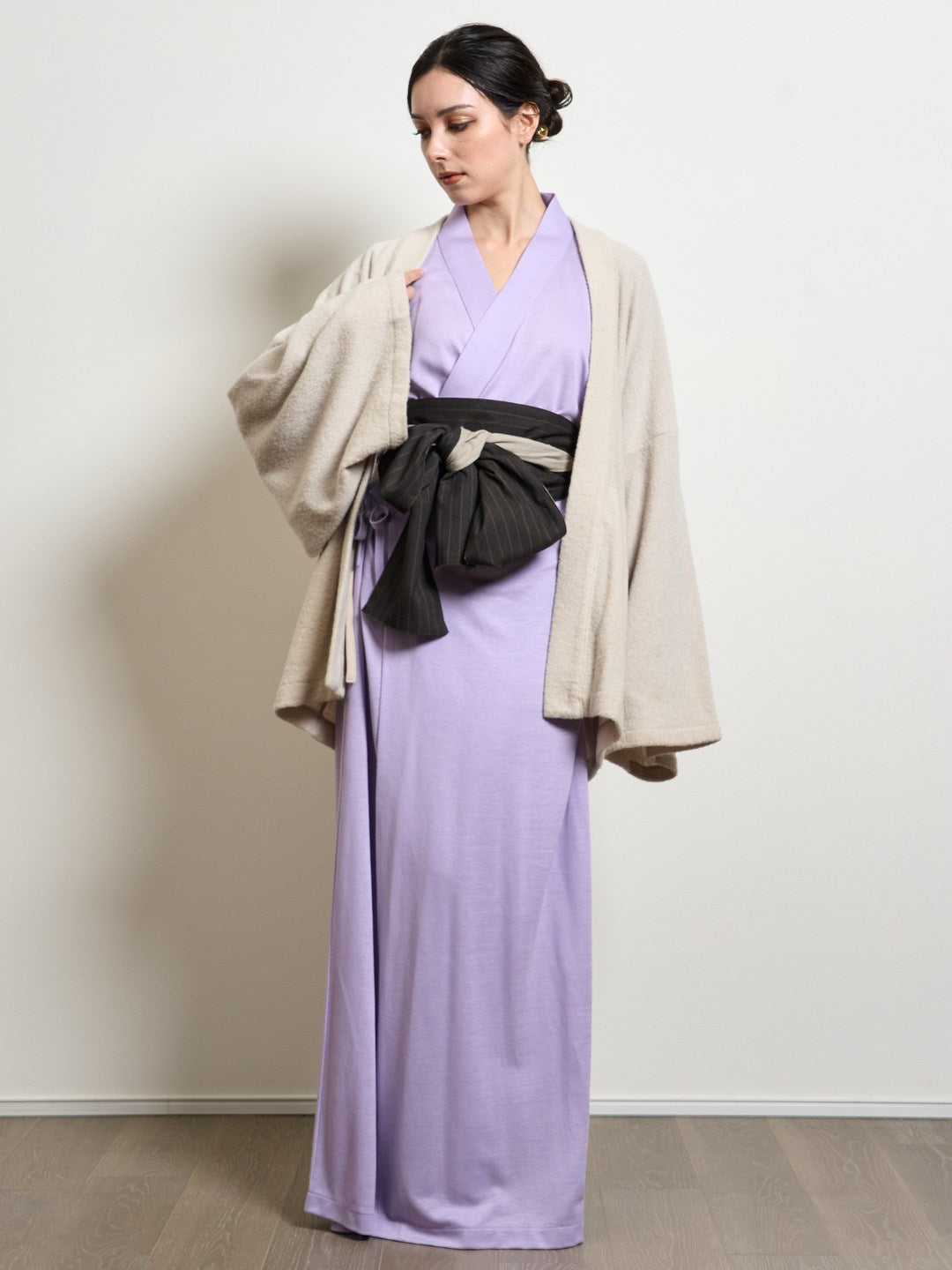 
                  
                    HAORI Cardigan Wool (White)
                  
                