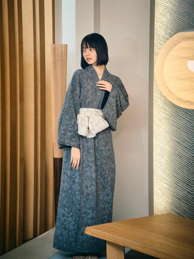 
                  
                    YUKATA 刺子ジャガード (GLEY) WOMAN
                  
                