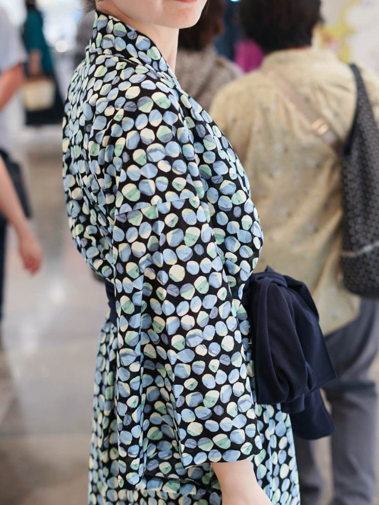
                  
                    YUKATA 涼  Blue Moon
                  
                