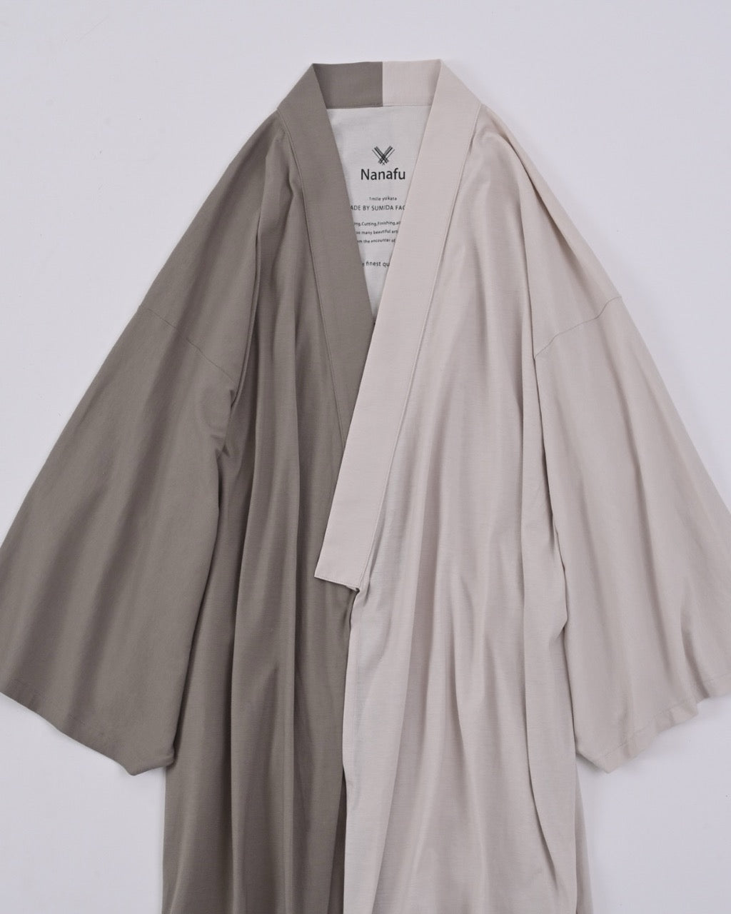 
                  
                    YUKATA 涼  Bicolor (Greige ×  Ekuru)
                  
                