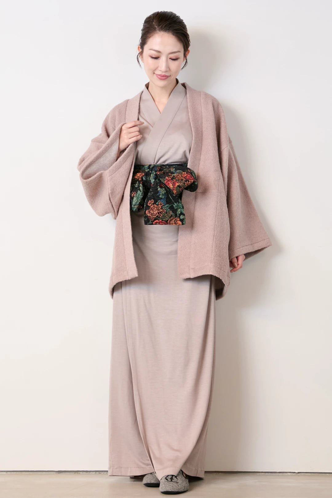 羽織ガウン(尾州ウール) - ブラウン - Haori Gown(Wool) - Brown - Nanafu｜YUKATA Roomwear