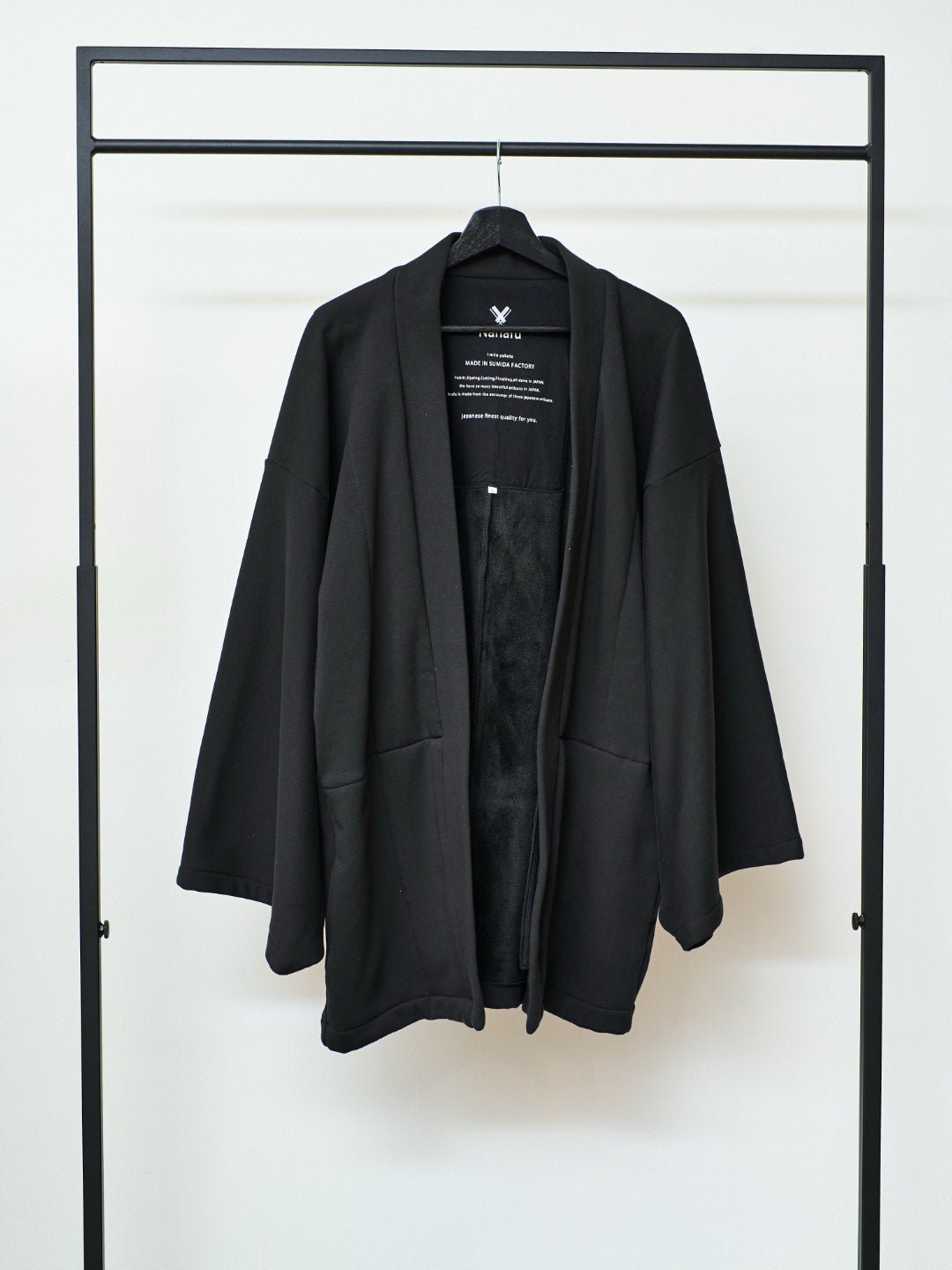 
                  
                    HAORI Heat (Black) - Nanafu｜YUKATA
                  
                