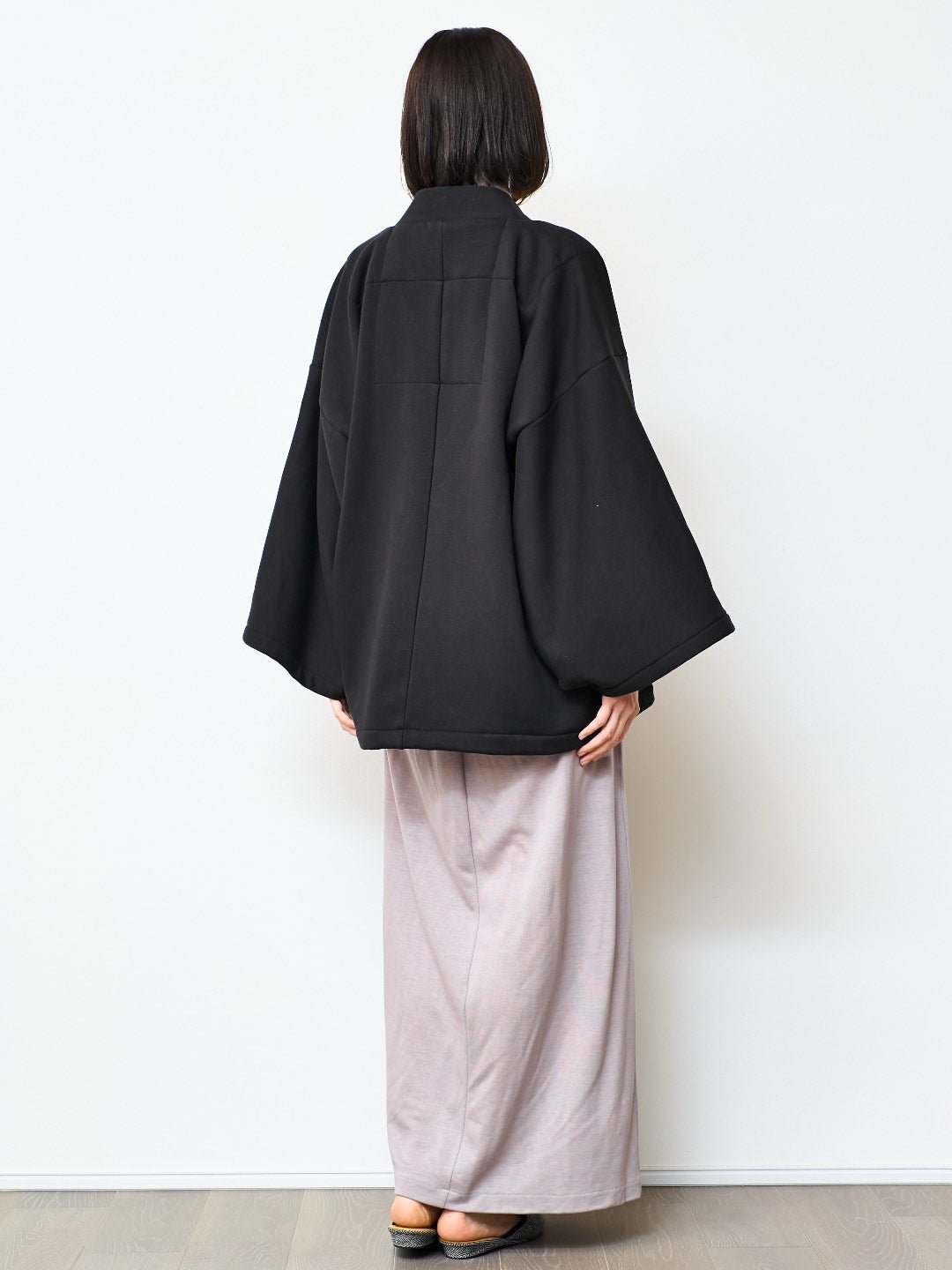 
                  
                    HAORI Heat (Black) - Nanafu｜YUKATA
                  
                