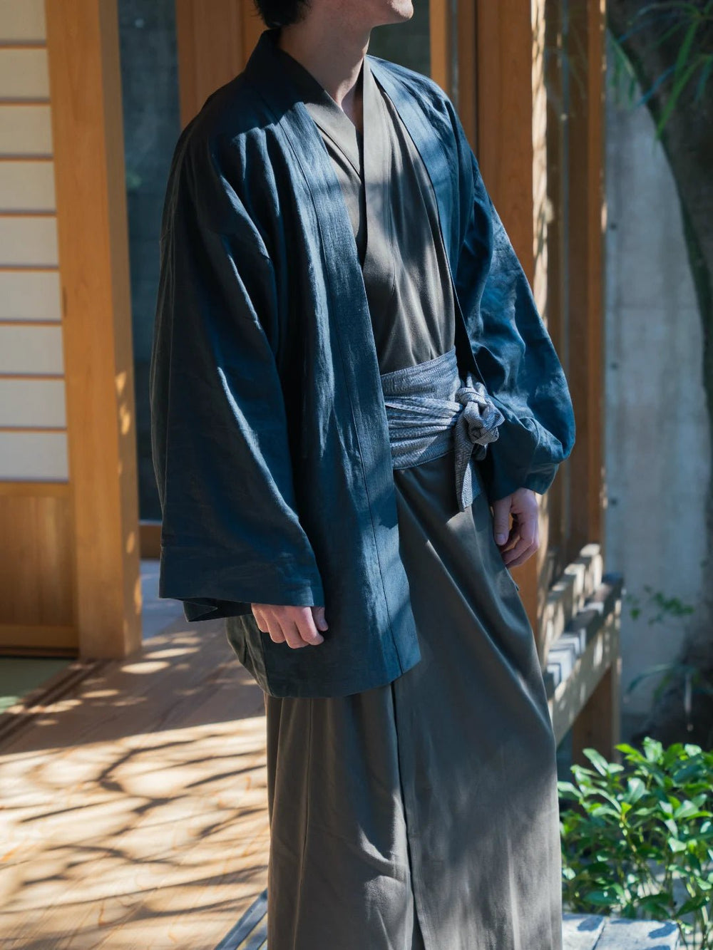 HAORI Linen (Charcoal / 墨黒) – Nanafu｜YUKATA