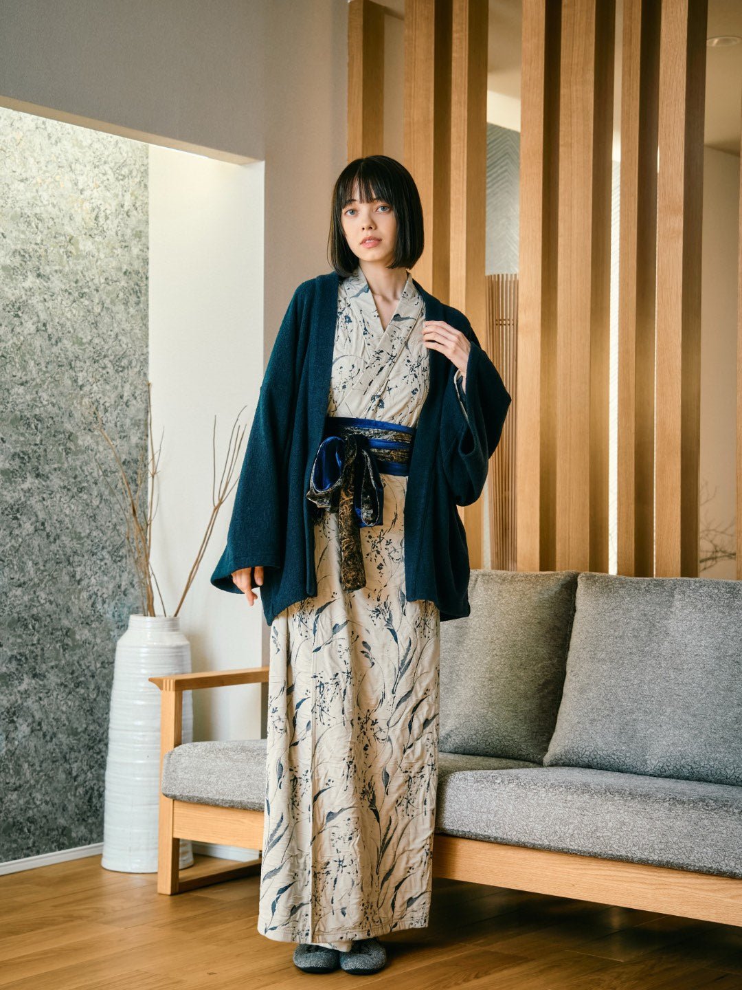 
                  
                    HAORI カーディガン Wool (Grey) KASHIWAコラボカラー - Nanafu｜YUKATA
                  
                