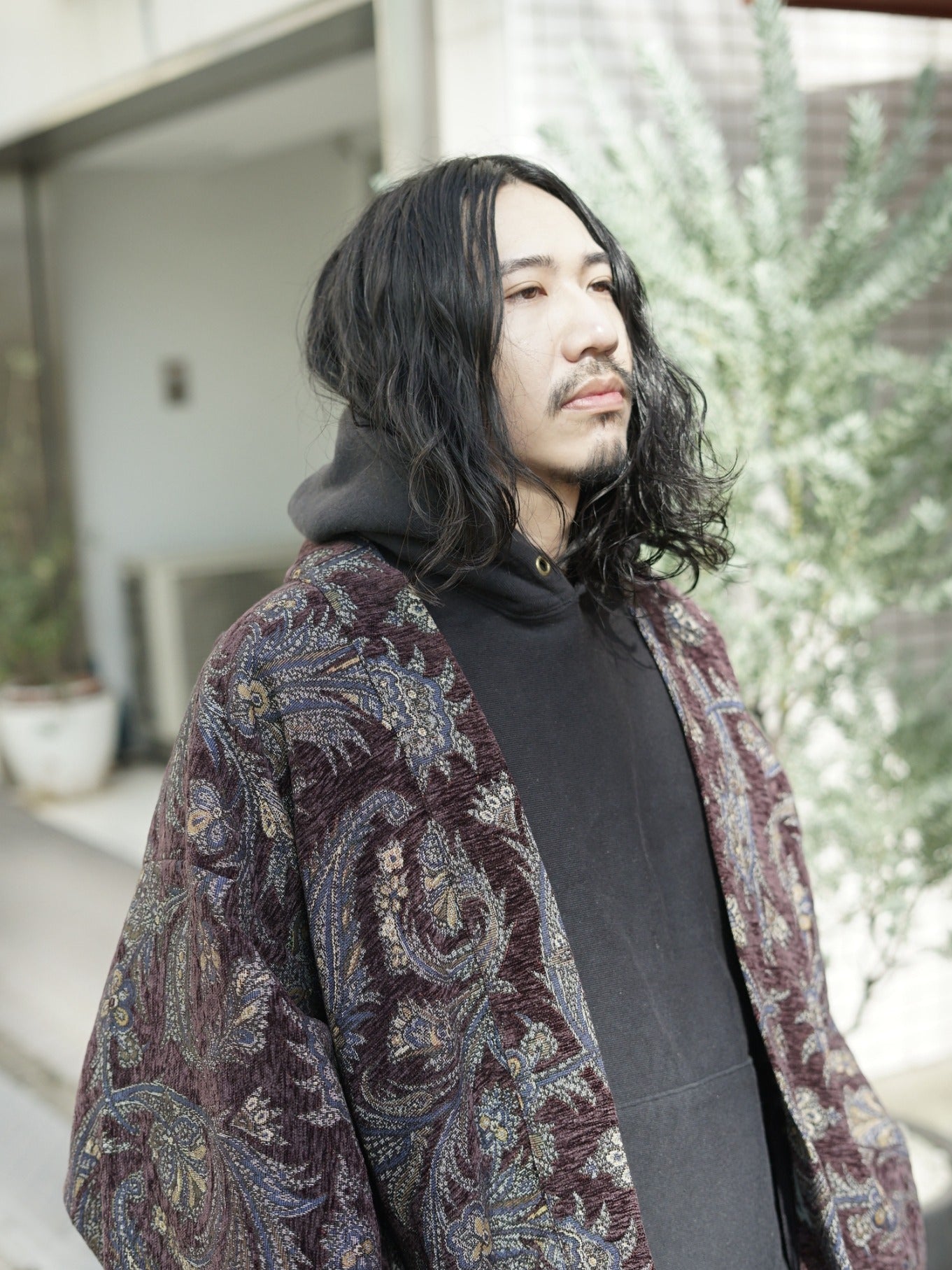 
                  
                    HAORI GOBELIN モーヴ パーカーに重ねて
                  
                