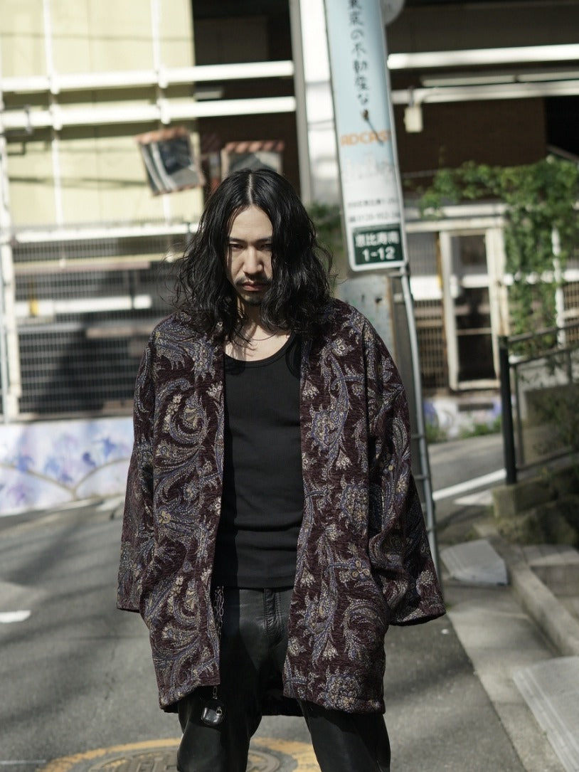 
                  
                    HAORI GOBELIN モーヴ タンクトップに
                  
                