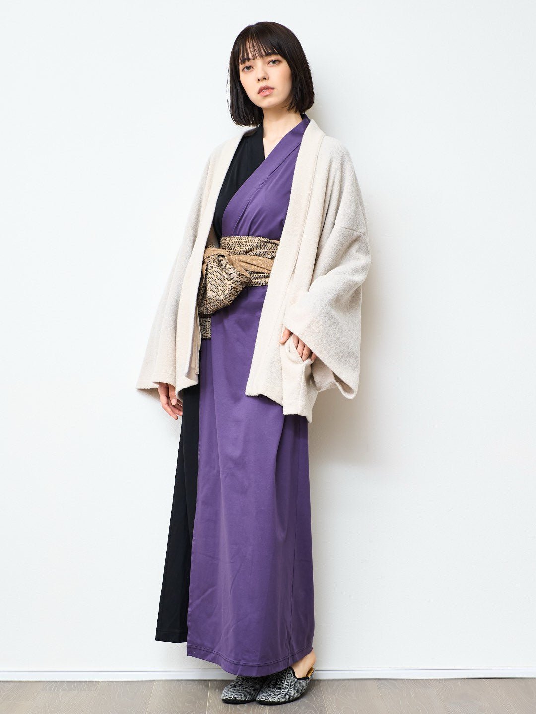 
                  
                    YUKATA Bicolor (Black × 紫) Women - Nanafu｜YUKATA
                  
                
