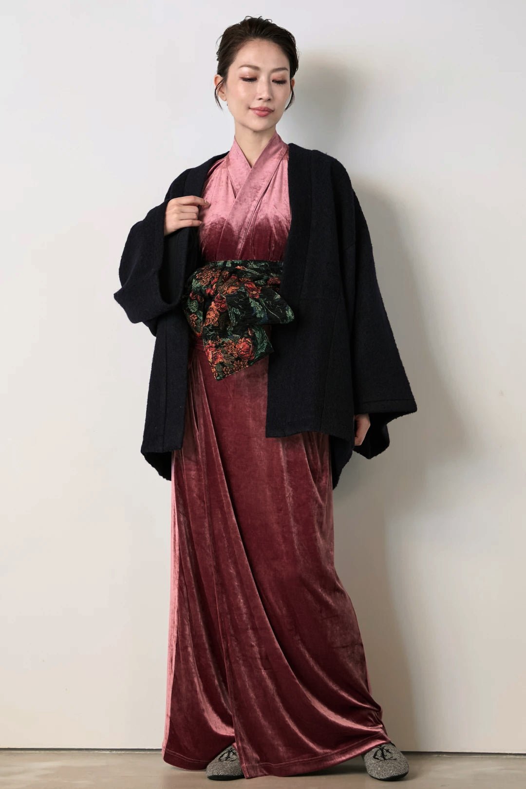 浴衣ルームウェア・ロイヤルベロア（カベルネ） - Yukata Roomwear Royal Velor - cabernet - Nanafu｜YUKATA Roomwear