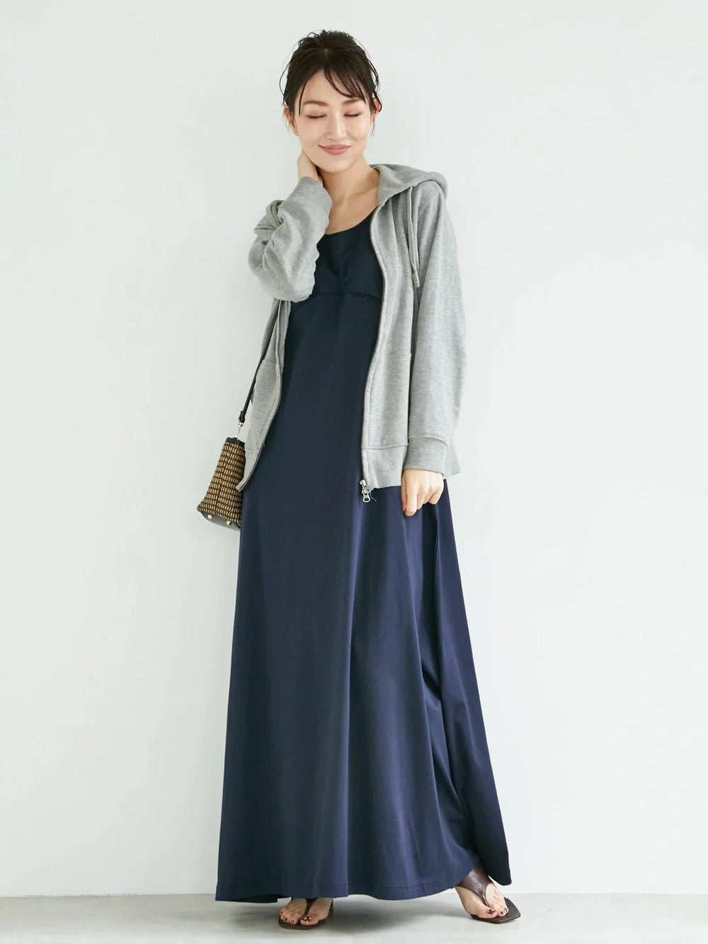 Aライン マキシワンピース (Navy) – Nanafu|YUKATA Aライン マキシワンピース (Navy) – Nanafu|YUKATA