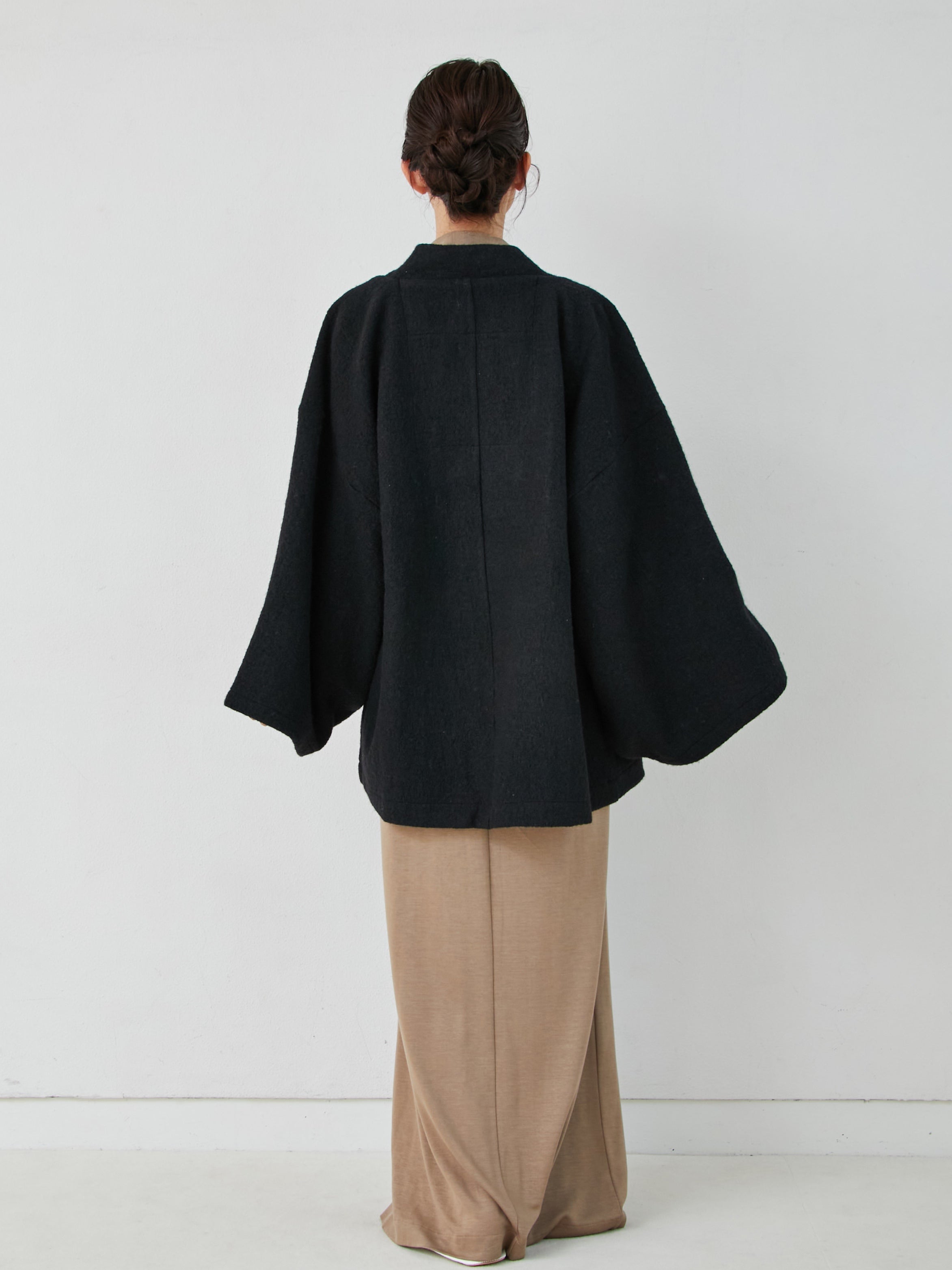 羽織ガウン・プレミアム（ウール）-ブラック- Haori Gown Premium(Wool)-Black- - Nanafu｜YUKATA Roomwear