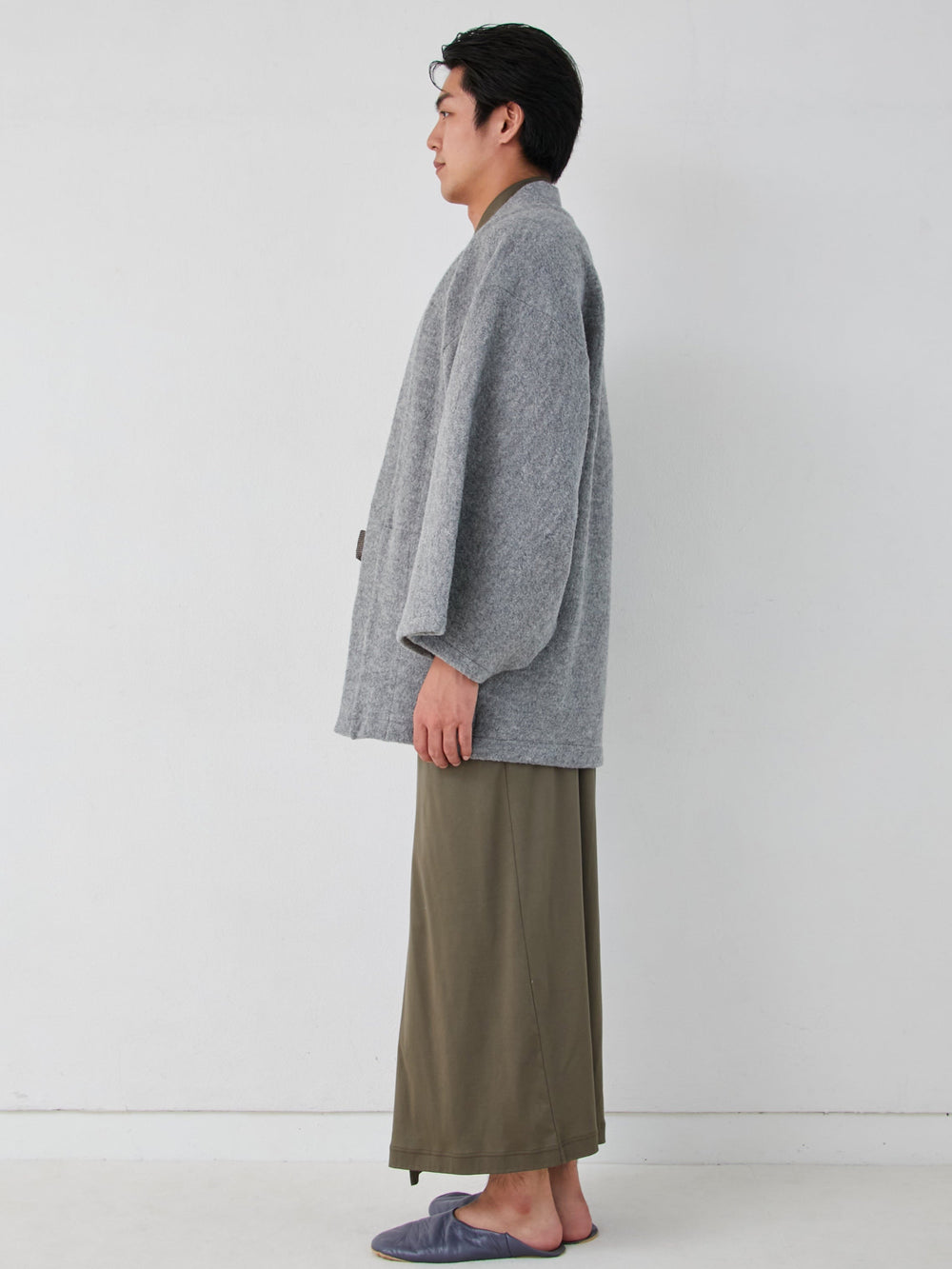 羽織ガウン・プレミアム（ウール）-グレー- Haori Gown Premium(Wool)-Grey- – Nanafu｜YUKATA  Roomwear