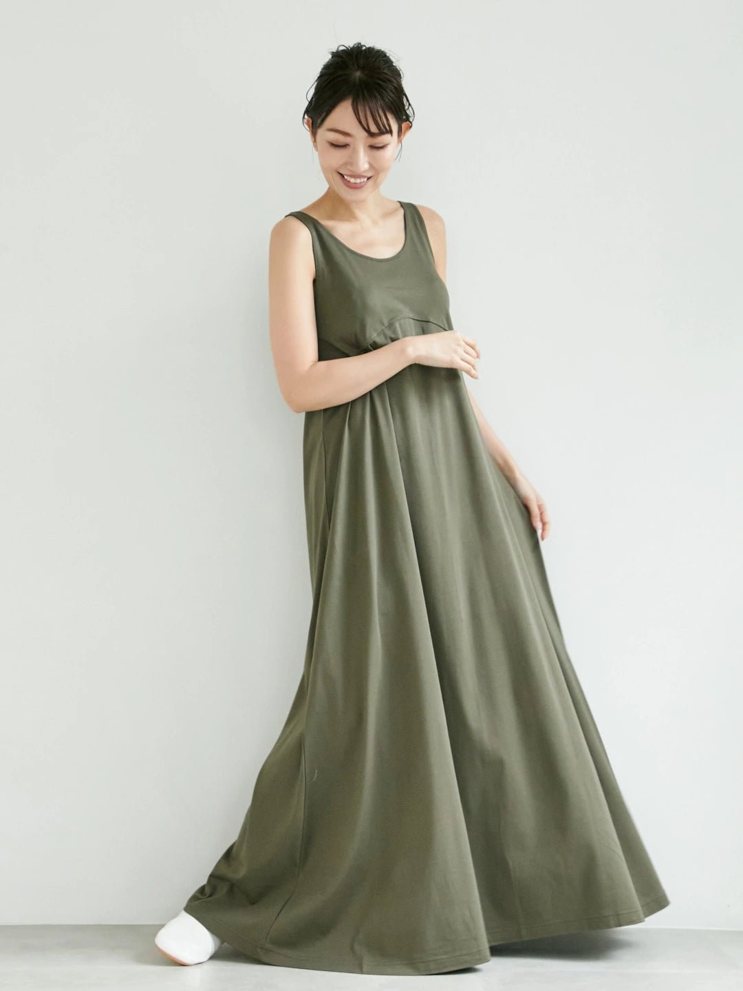 Aライン マキシワンピース (Olive) – Nanafu｜YUKATA