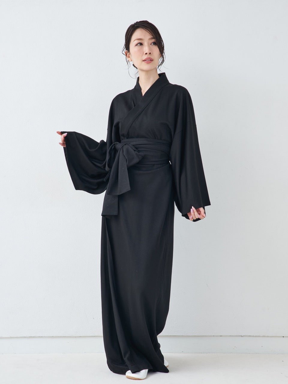 浴衣ルームウェア・プレミアム-ブラック- Yukata Roomwear Premium-Black- – Nanafu｜YUKATA Roomwear